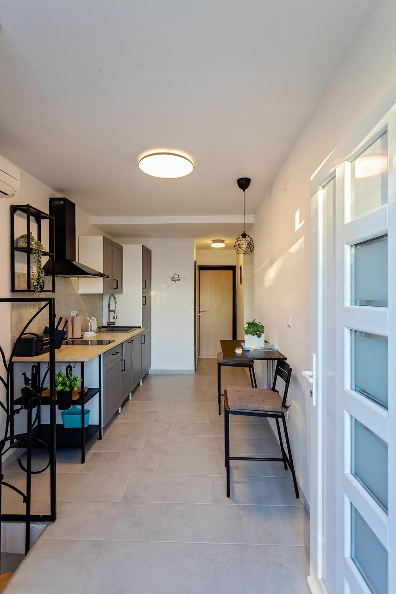 Renovated Apartments Skorin ロゴズニッツァ エクステリア 写真